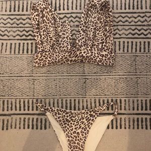 Monday Swimwear Leopard Set M Top/Bottom